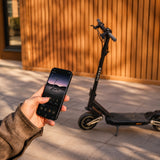 NAVEE ST3 Electric Scooter