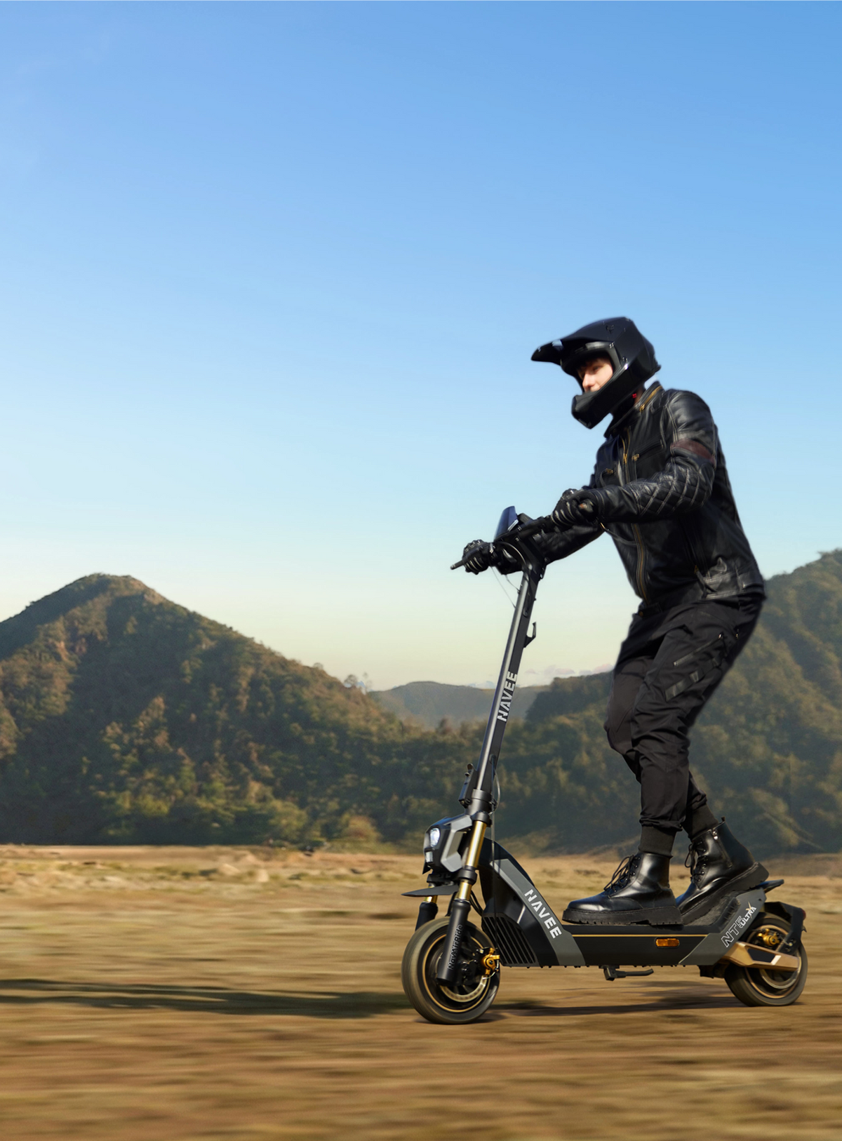 898.56Wh Long-Range Energy